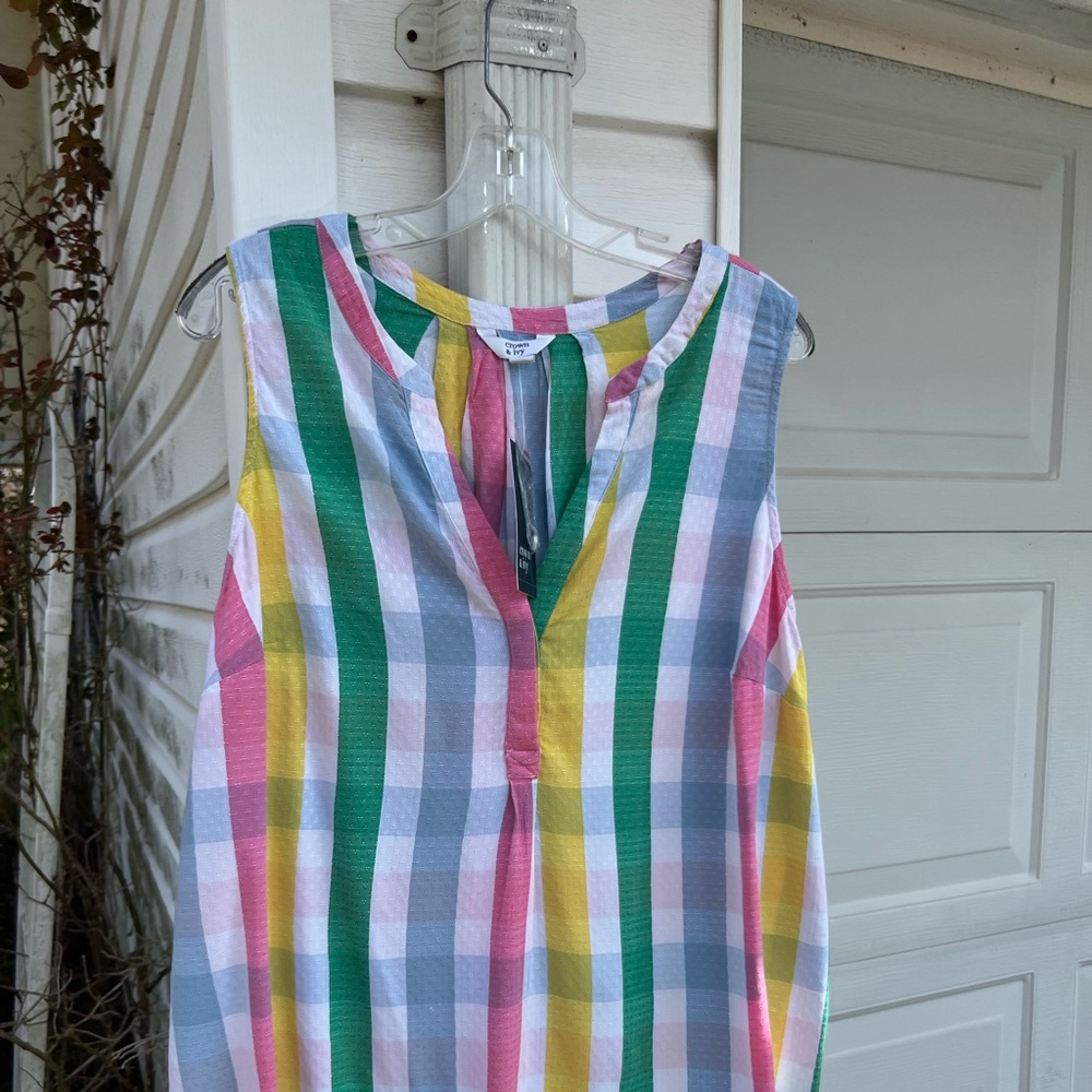 NWT Crown & Ivy Pretty White Multicolored Stripe Sleeveless Blouse